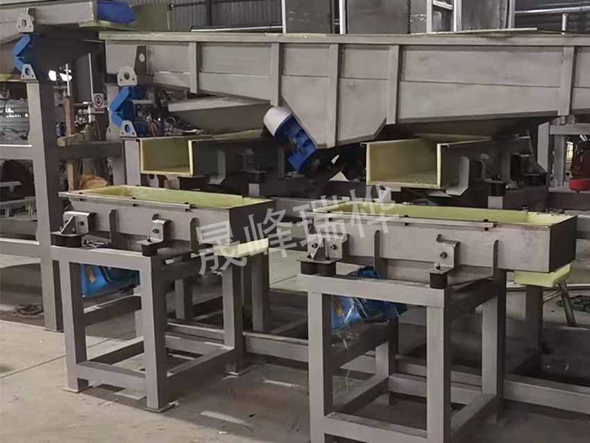 電磁給料機現場